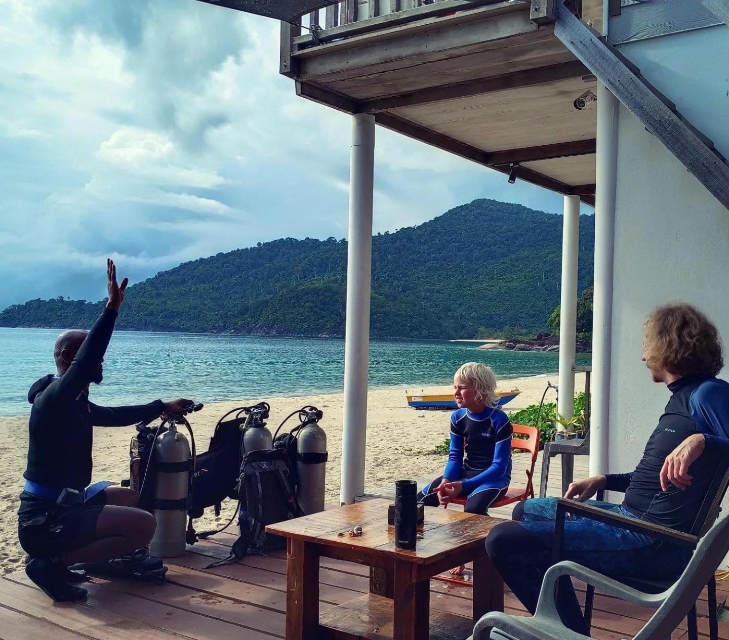 Tiongman Scubadive & Lodge Kampong Juara Exterior foto